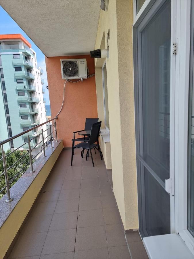 Summerland M&a Apartment Mamaia