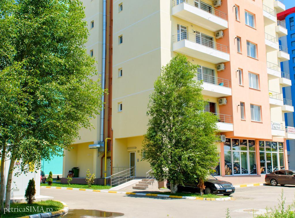 Summerland M&a Apartment